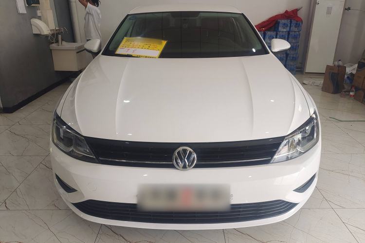 Used Volkswagen Lamando 2015 230TSI Manual Trend Edition Exterior 1
