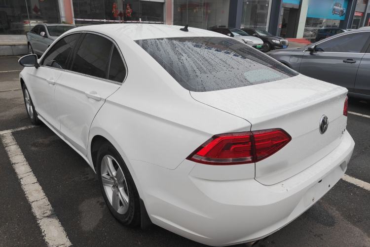 Used Volkswagen Lamando 2015 230TSI DSG Fashion Edition Exterior 2