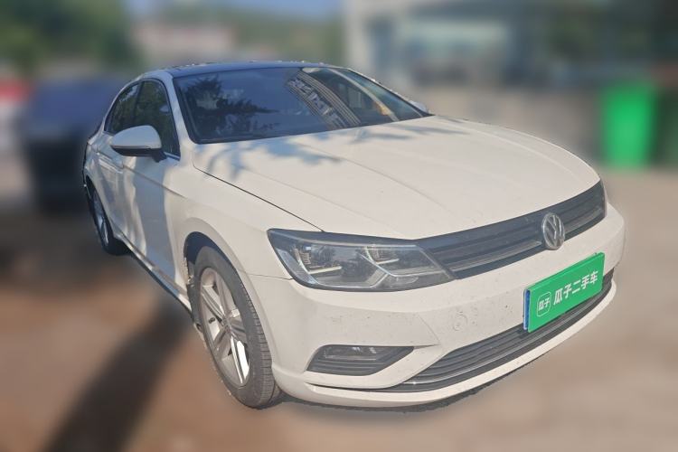 Used Volkswagen Lamando 2015 280TSI Manual Comfort Edition Exterior 2
