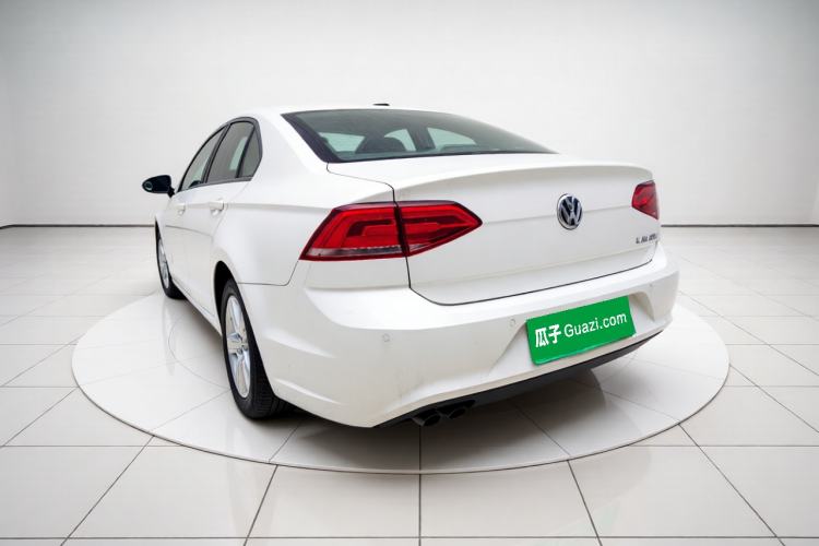 Used Volkswagen Lamando 2015 230TSI DSG Fashion Edition Exterior 3
