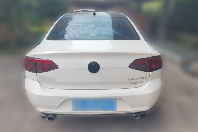 Used Volkswagen Lamando 2015 330TSI DSG Comfort Edition Exterior 4