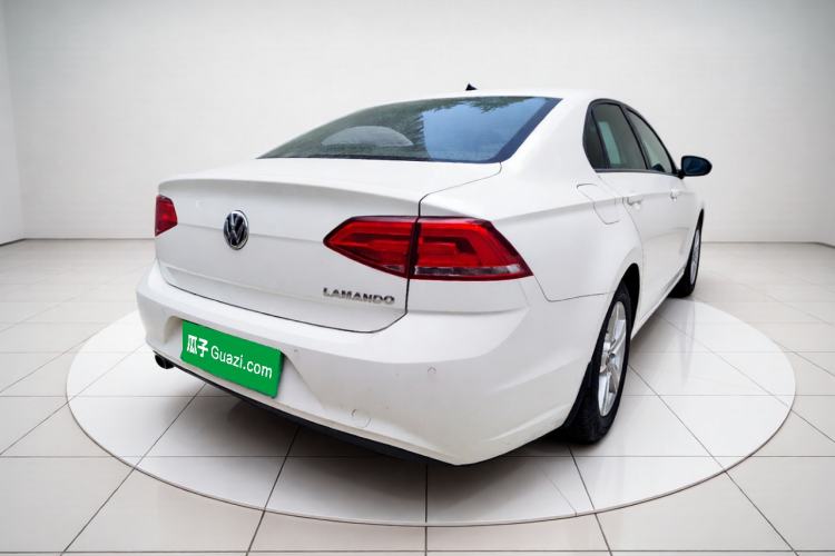 Used Volkswagen Lamando 2015 230TSI DSG Fashion Edition Exterior 5
