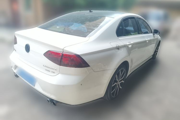 Used Volkswagen Lamando 2015 330TSI DSG Comfort Edition Exterior 5