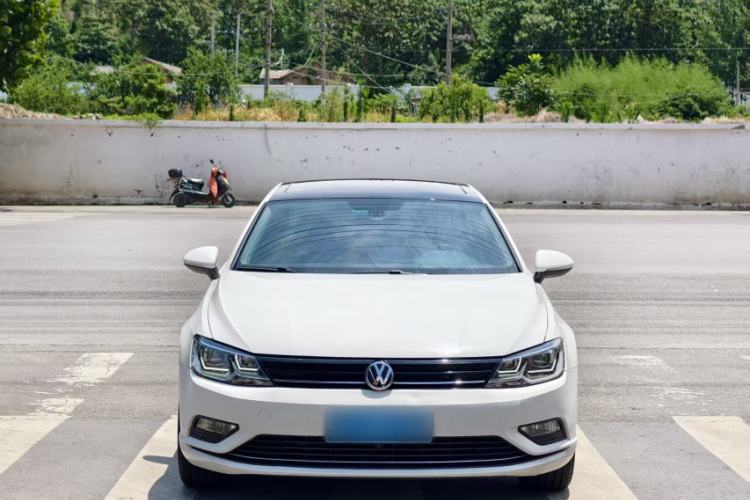 Used Volkswagen Lamando 2015 280TSI Manual Comfort Edition Exterior 6