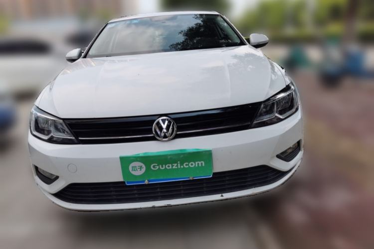 Used Volkswagen Lamando 2015 230TSI Manual Trend Edition Front