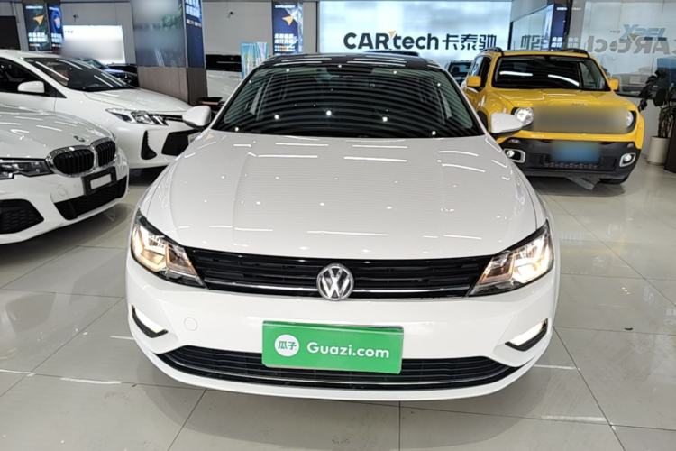 Used Volkswagen Lamando 2015 280TSI DSG Comfort Edition Front