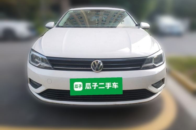 Used Volkswagen Lamando 2015 230TSI DSG Fashion Edition Front