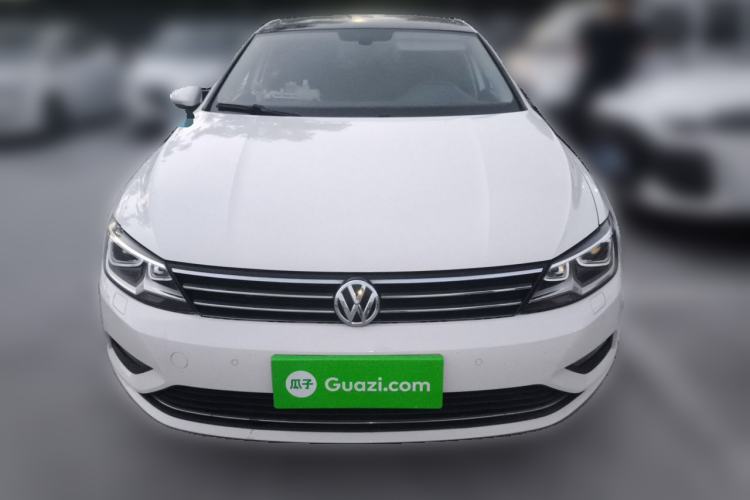Used Volkswagen Lamando 2015 330TSI DSG Luxury Edition Front