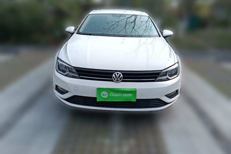 Used Volkswagen Lamando 2015 230TSI Manual Trend Edition Front