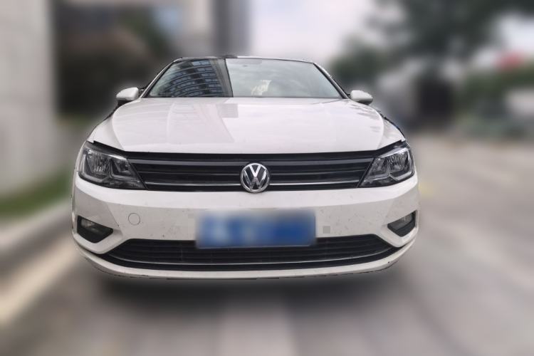 Used Volkswagen Lamando 2015 280TSI Manual Comfort Edition Front