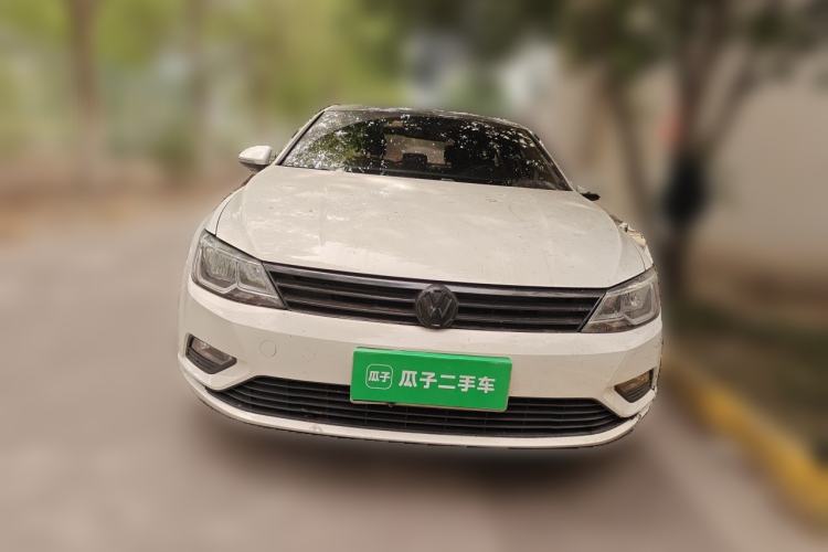 Used Volkswagen Lamando 2015 230TSI DSG Fashion Edition Front
