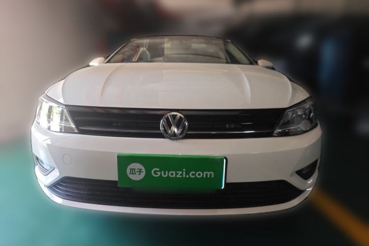 Used Volkswagen Lamando 2015 230TSI DSG Fashion Edition Front