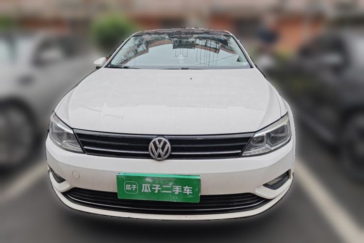 Used Volkswagen Lamando 2015 330TSI DSG Comfort Edition Front