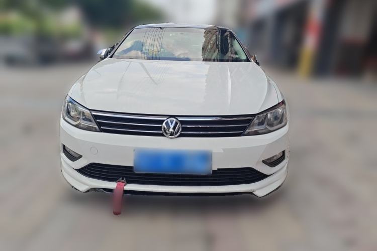 Used Volkswagen Lamando 2015 230TSI DSG Fashion Edition Front