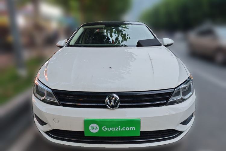 Used Volkswagen Lamando 2015 280TSI Manual Comfort Edition Front