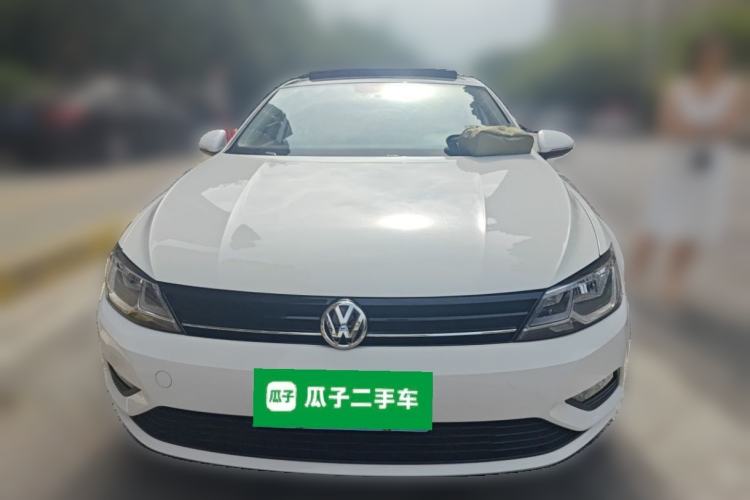 Used Volkswagen Lamando 2015 230TSI DSG Fashion Edition Front