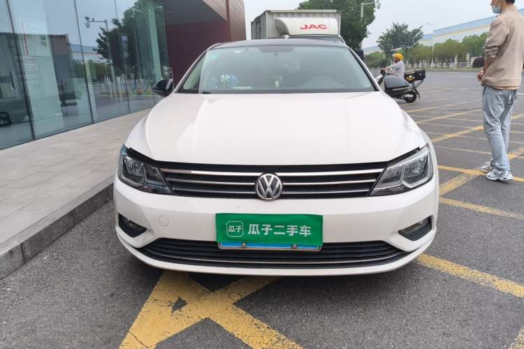 Used Volkswagen Lamando 2015 280TSI DSG Comfort Edition Front
