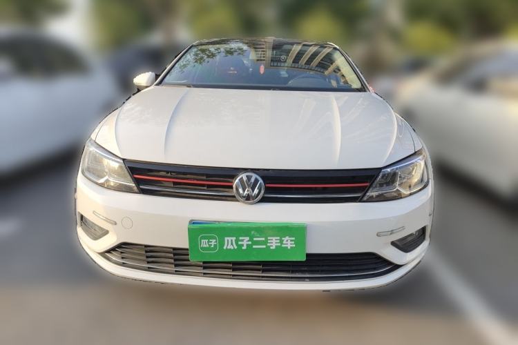 Used Volkswagen Lamando 2015 330TSI DSG Comfort Edition Front