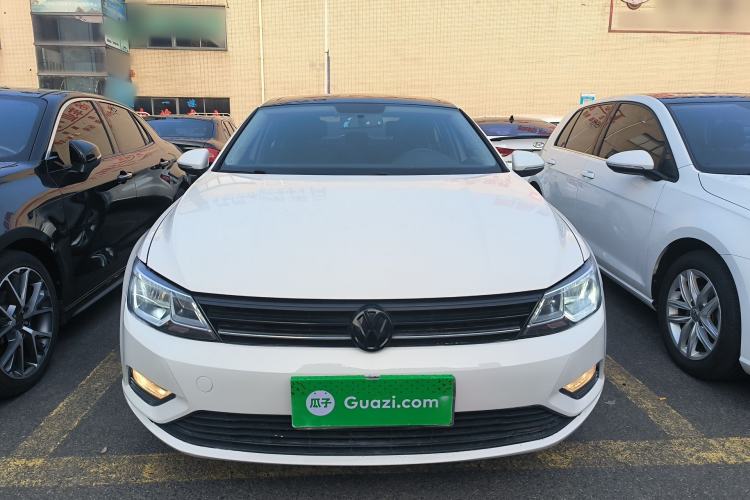 Used Volkswagen Lamando 2015 280TSI DSG Comfort Edition Front