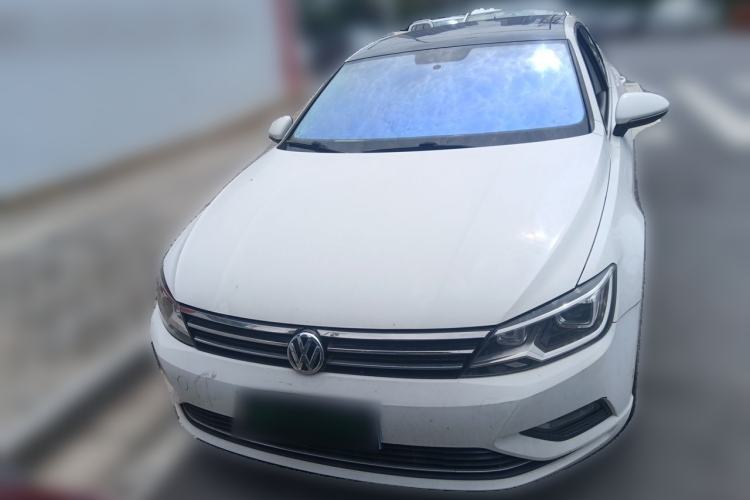 Used Volkswagen Lamando 2015 330TSI DSG Comfort Edition Front