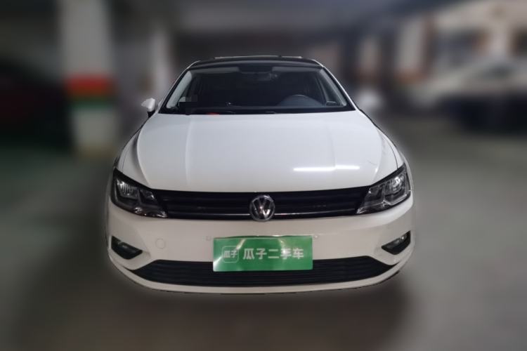 Used Volkswagen Lamando 2015 230TSI DSG Fashion Edition Front