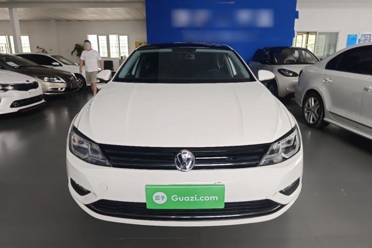 Used Volkswagen Lamando 2015 280TSI DSG Comfort Edition Front