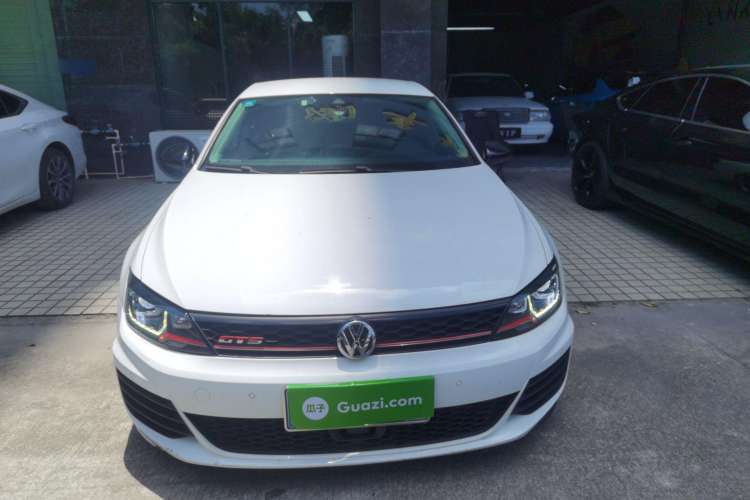 Used Volkswagen Lamando 2015 230TSI DSG Fashion Edition Front