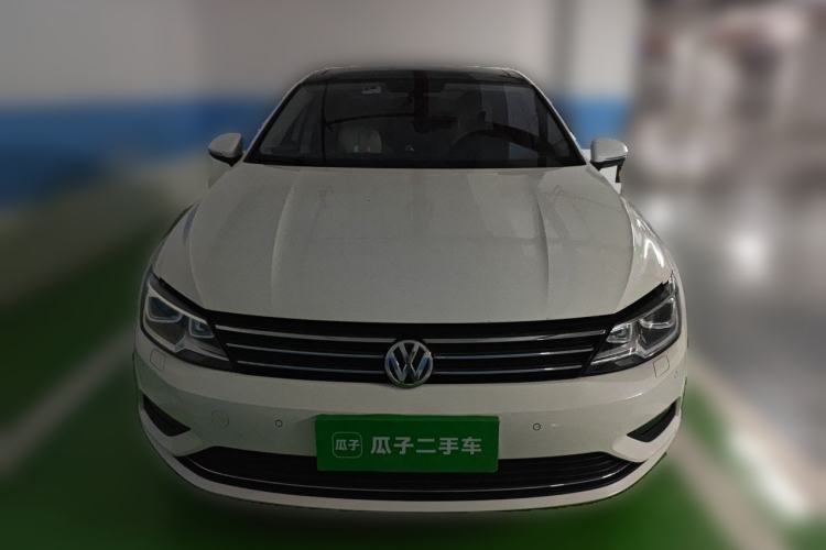 Used Volkswagen Lamando 2015 280TSI DSG Luxury Edition Front