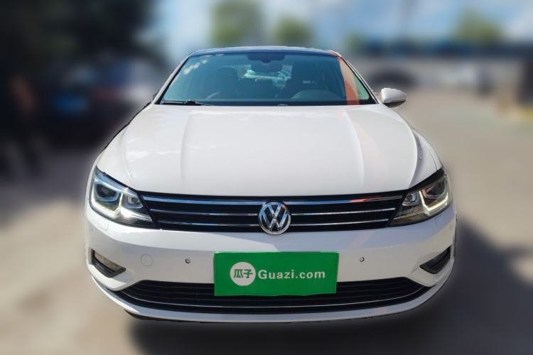 Used Volkswagen Lamando 2015 280TSI DSG Luxury Edition Front