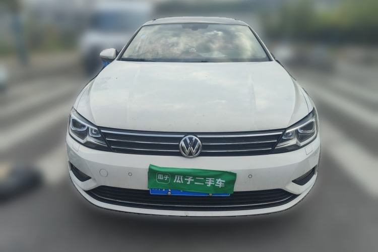 Used Volkswagen Lamando 2015 280TSI DSG Luxury Edition Front