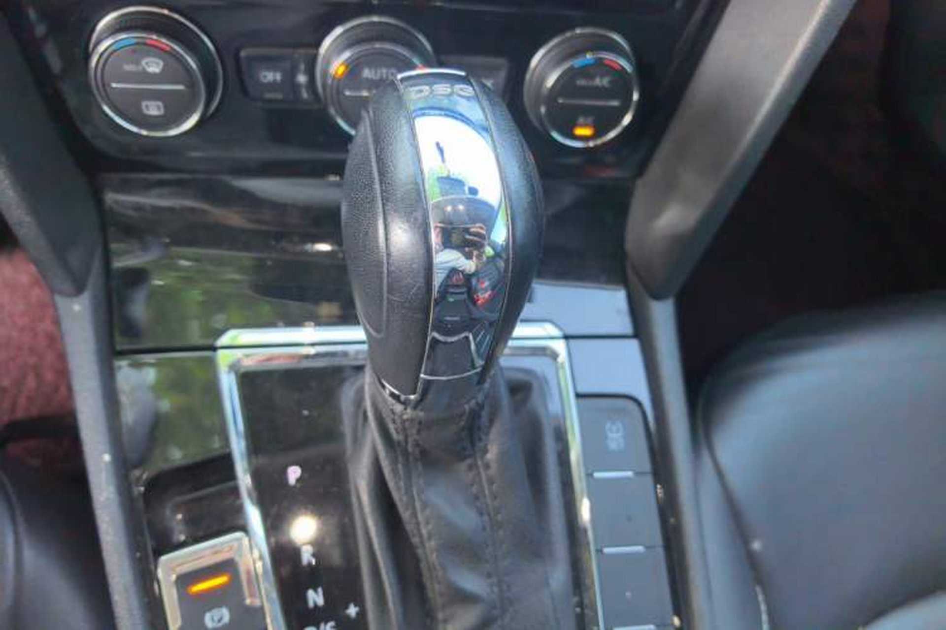 Used Volkswagen Lamando 2015 280TSI DSG Comfort Edition Gear Lever
