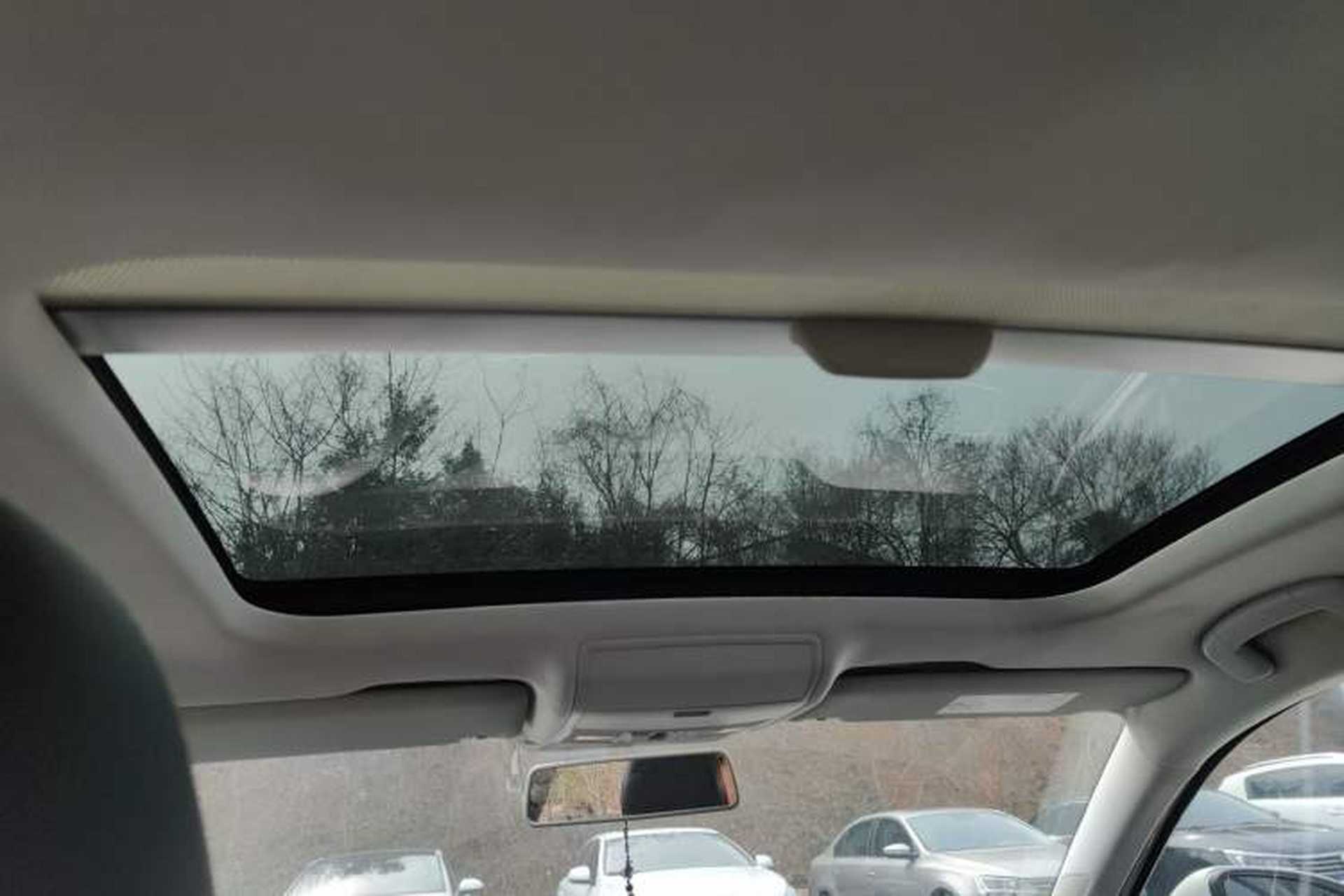 Used Volkswagen Lamando 2015 330TSI DSG Comfort Edition Headliner