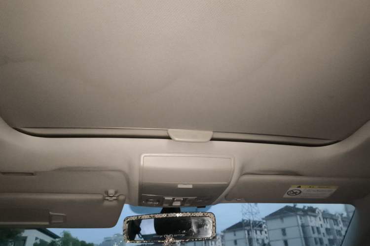 Used Volkswagen Lamando 2015 330TSI DSG Luxury Edition Headliner