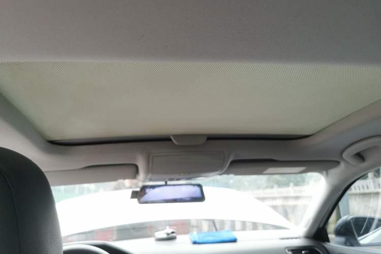 Used Volkswagen Lamando 2015 280TSI DSG Comfort Edition Headliner