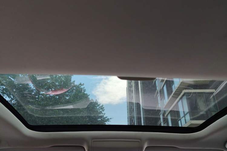 Used Volkswagen Lamando 2015 230TSI DSG Fashion Edition Headliner
