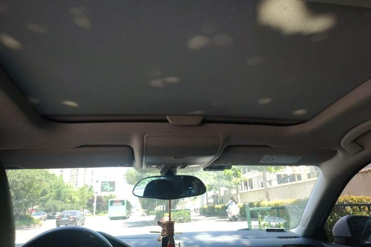 Used Volkswagen Lamando 2015 330TSI DSG Luxury Edition Headliner