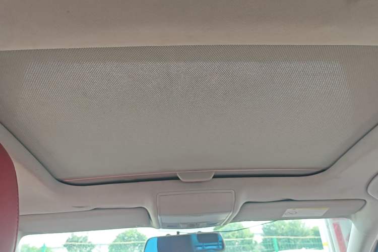 Used Volkswagen Lamando 2015 230TSI DSG Fashion Edition Headliner
