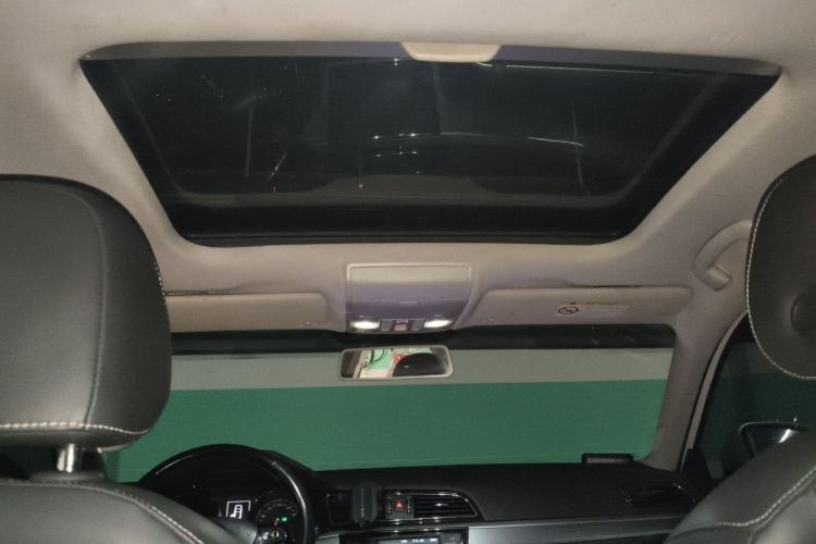 Used Volkswagen Lamando 2015 280TSI DSG Comfort Edition Headliner