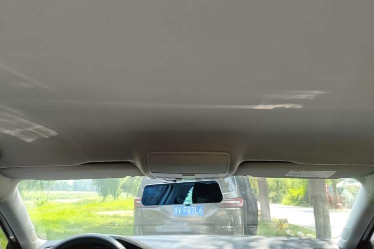 Used Volkswagen Lamando 2015 330TSI DSG Comfort Edition Headliner