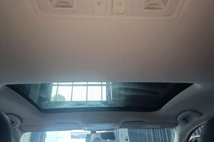 Used Volkswagen Lamando 2015 280TSI DSG Comfort Edition Headliner
