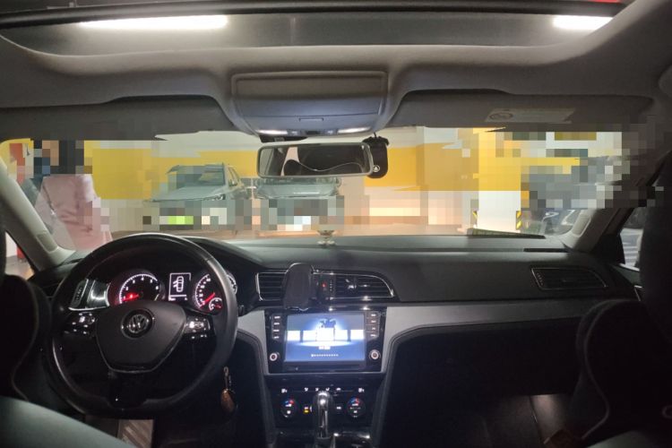 Used Volkswagen Lamando 2015 280TSI DSG Comfort Edition Headliner