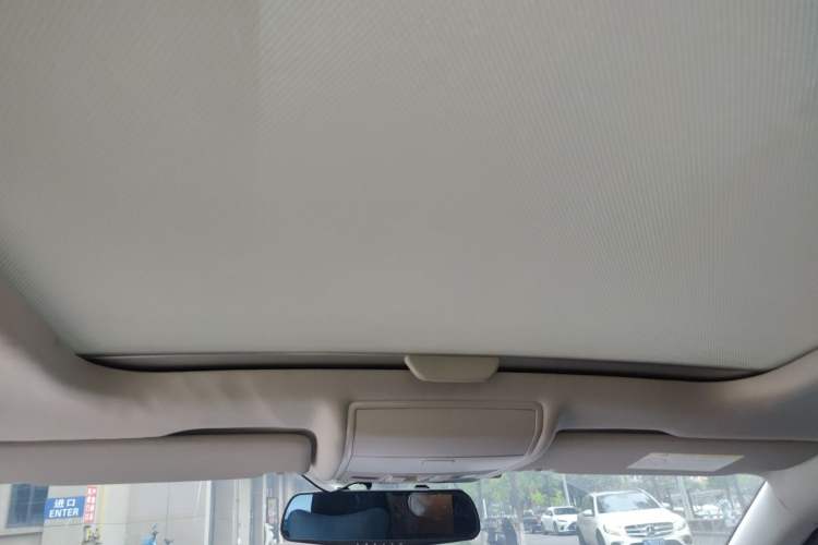 Used Volkswagen Lamando 2015 280TSI DSG Comfort Edition Headliner