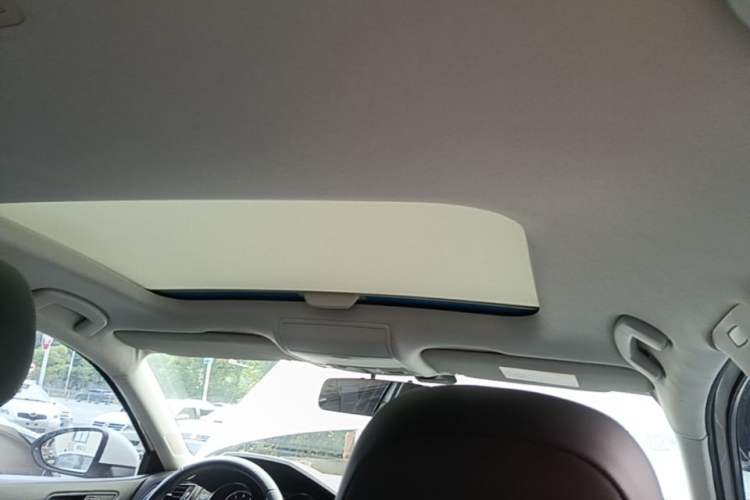 Used Volkswagen Lamando 2015 280TSI DSG Comfort Edition Headliner