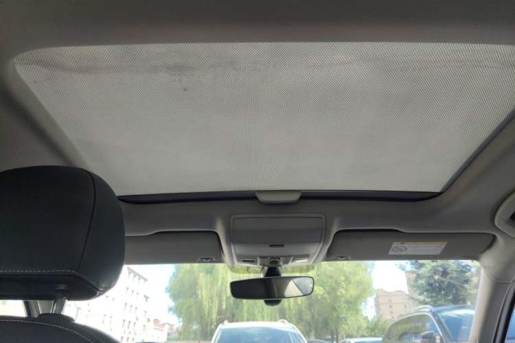 Used Volkswagen Lamando 2015 280TSI DSG Luxury Edition Headliner