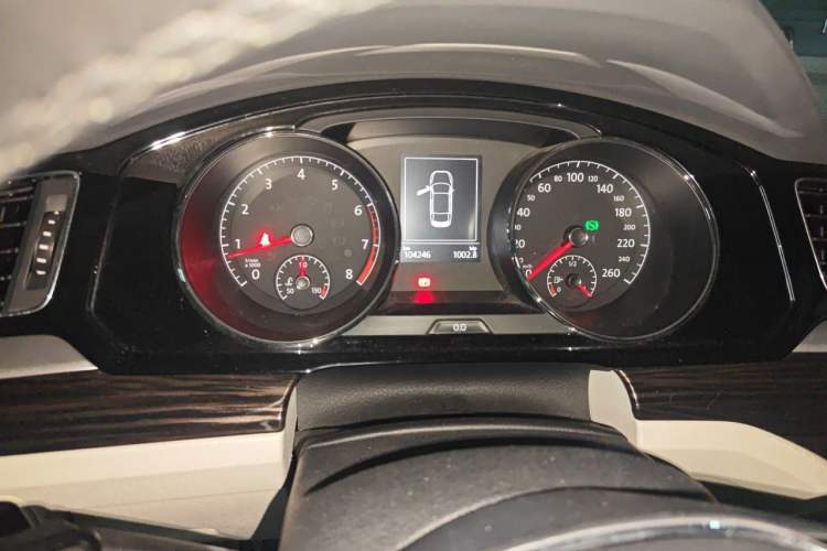 Used Volkswagen Lamando 2015 230TSI DSG Fashion Edition Instrument Cluster