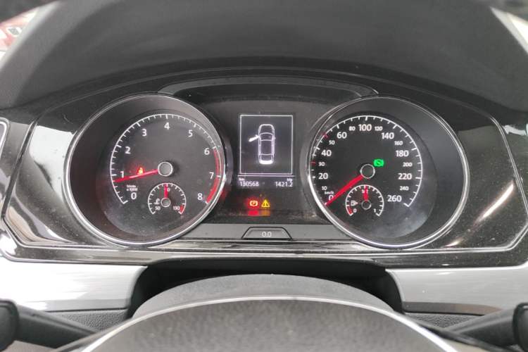 Used Volkswagen Lamando 2015 280TSI DSG Comfort Edition Instrument Cluster