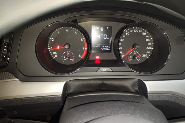 Used Volkswagen Lamando 2015 230TSI DSG Fashion Edition Instrument Cluster