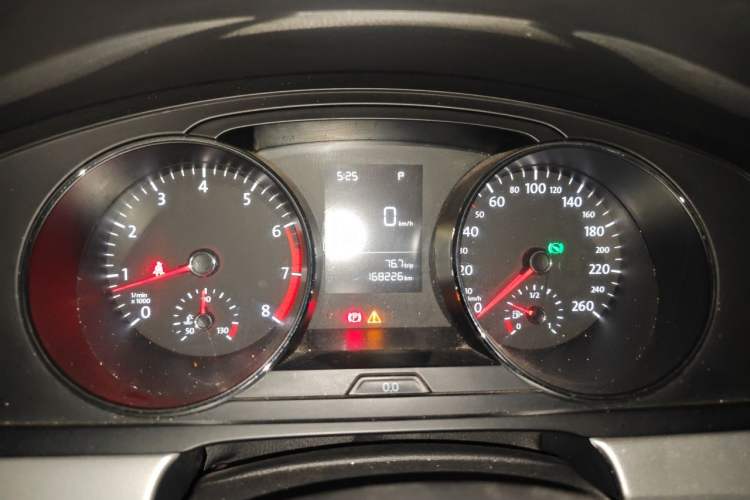 Used Volkswagen Lamando 2015 230TSI DSG Fashion Edition Instrument Cluster