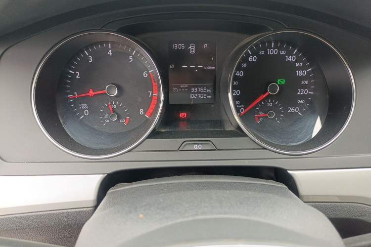 Used Volkswagen Lamando 2015 230TSI DSG Fashion Edition Instrument Cluster