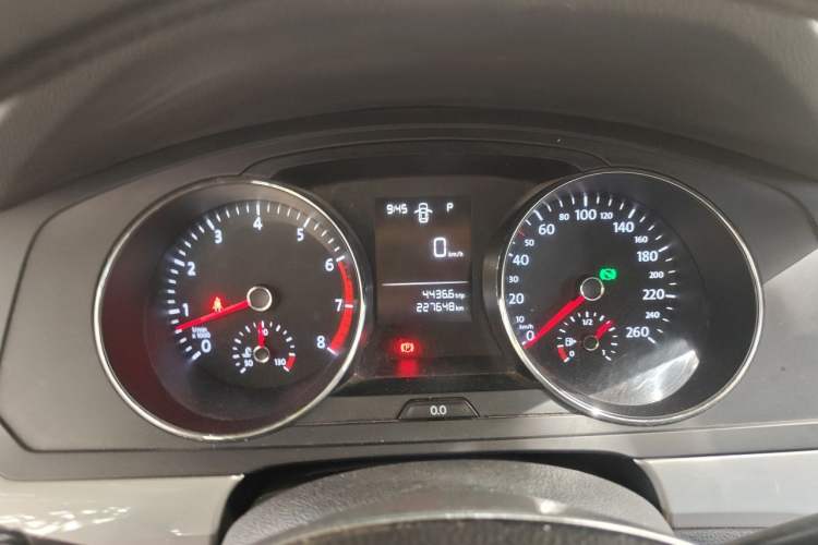 Used Volkswagen Lamando 2015 230TSI DSG Fashion Edition Instrument Cluster
